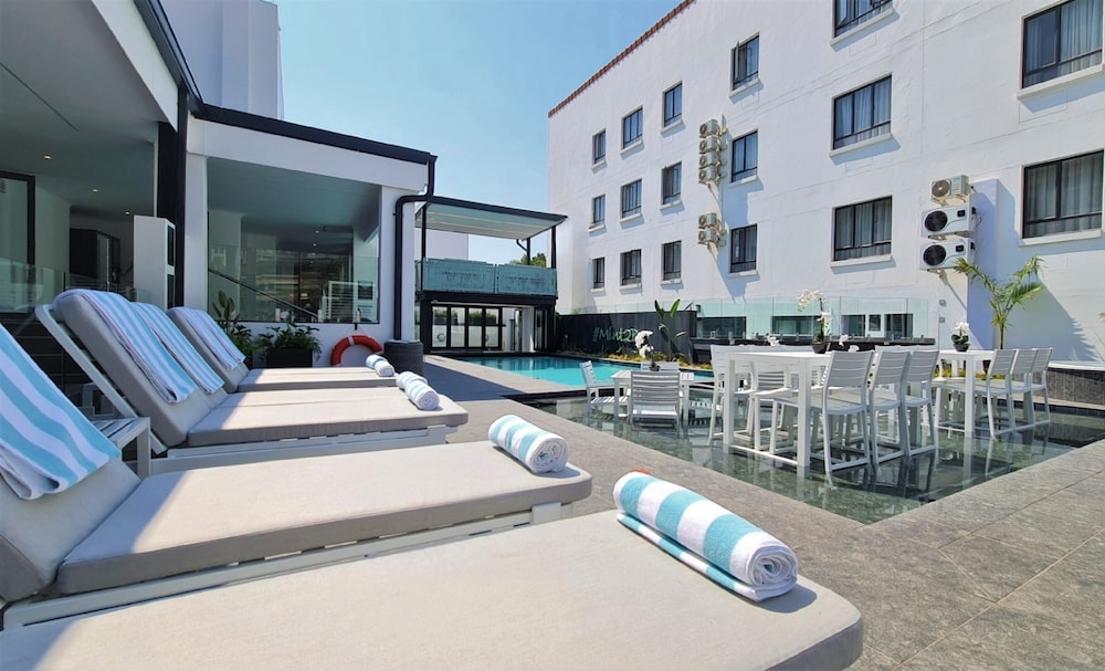 The Westford Hotel, Sandton(Formerly Pembury Plaza) 36/50