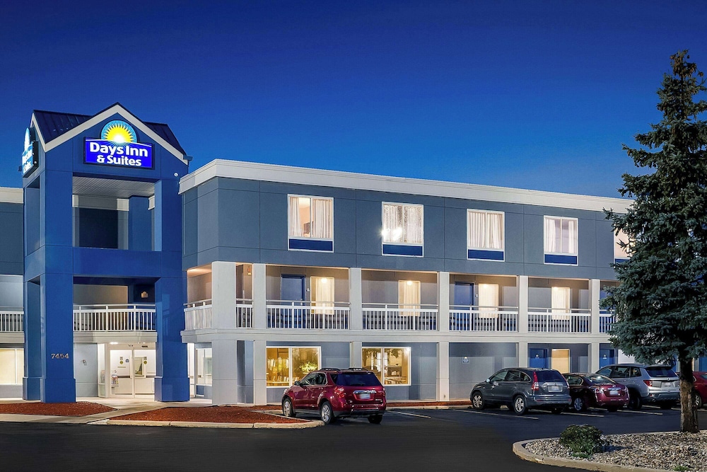 Days Inn & Suites by Wyndham Warren 4/38