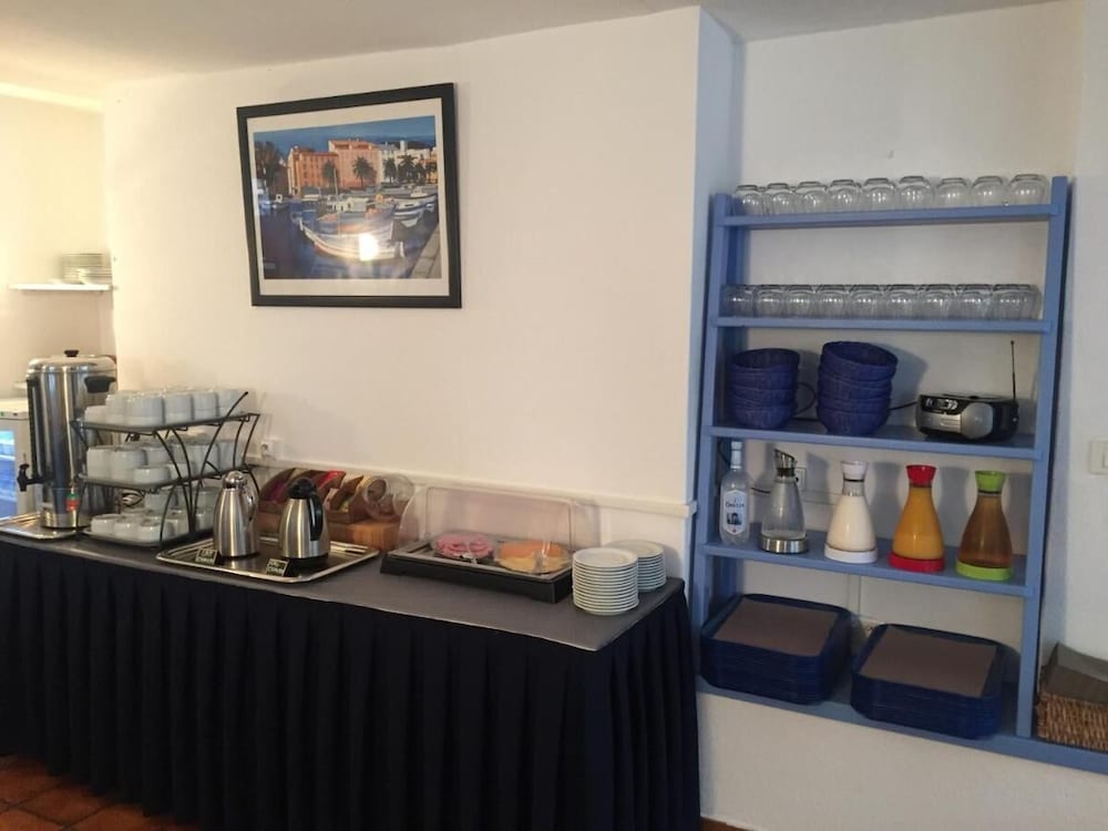 Hotel Bellevue Bastia 28/37