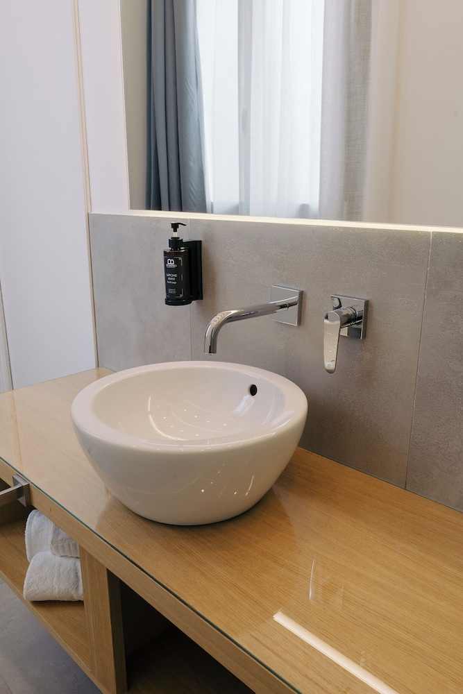Spasimo Hotellerie 43/50