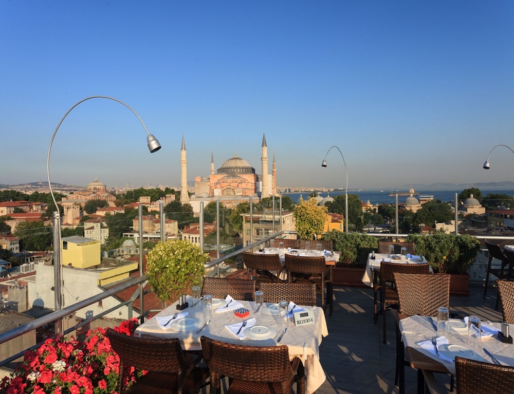 Adamar Hotel Special Category 43/66