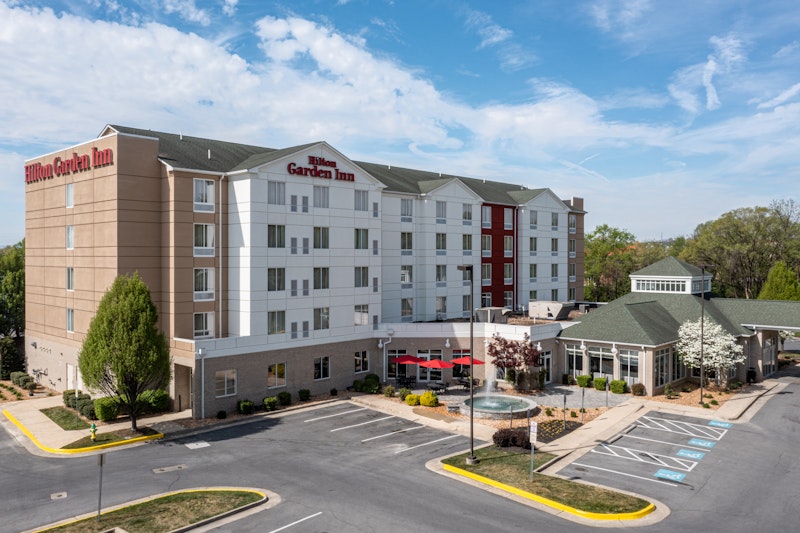Hilton Garden Inn Winchester 37/41