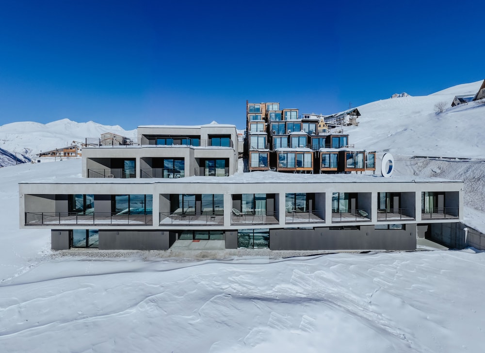 Quadrum Ski & Yoga Resort in KAZBEGI
