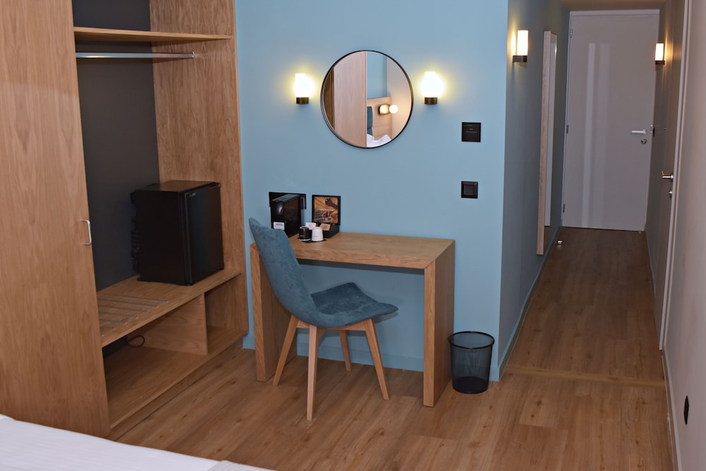 Arethusa Hotel 42/50