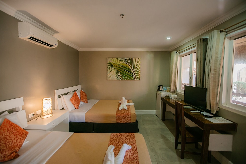 Kav's Beach Resort 38/69