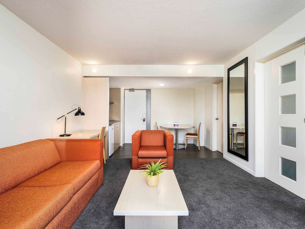 Mercure Rockhampton 36/55