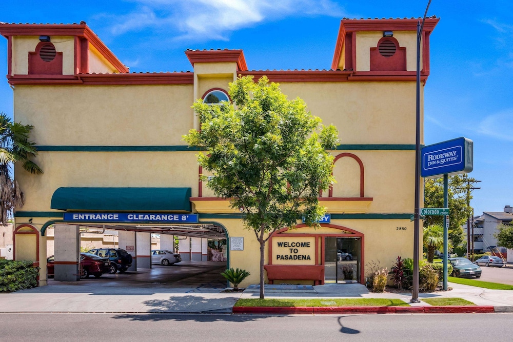 Rodeway Inn and Suites Pasadena 2/36