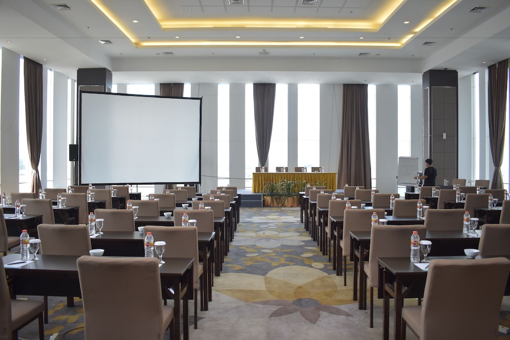 Bogor Valley Hotel 47/51