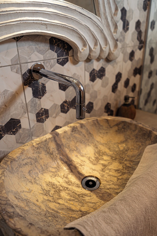 Komodo Suites Downtown 31/50
