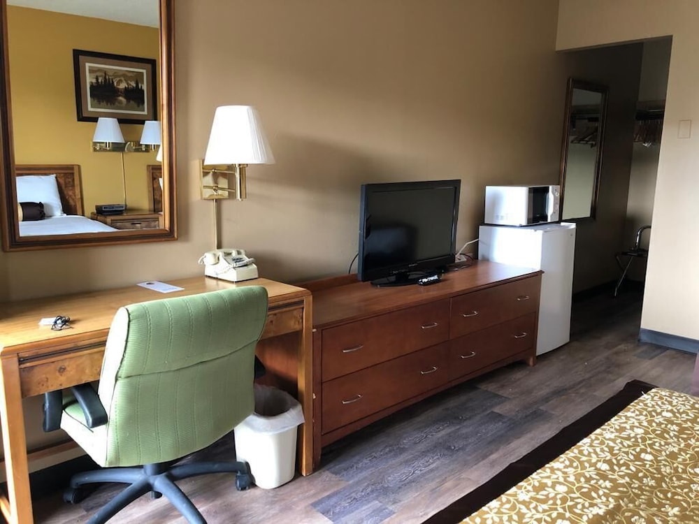Knights Inn Baker City 28/31