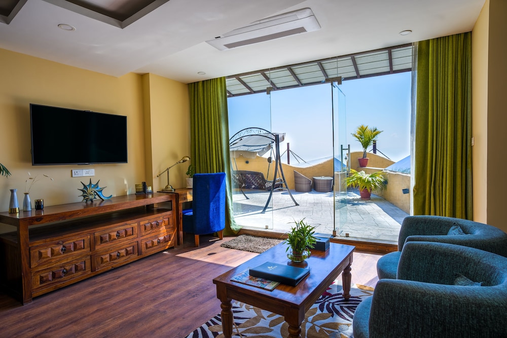Aagantuk Resort 53/75