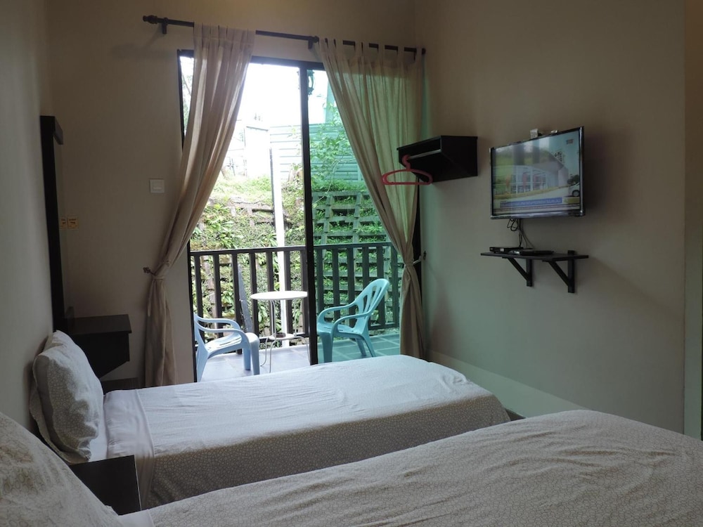 Cameronian Inn 37/69