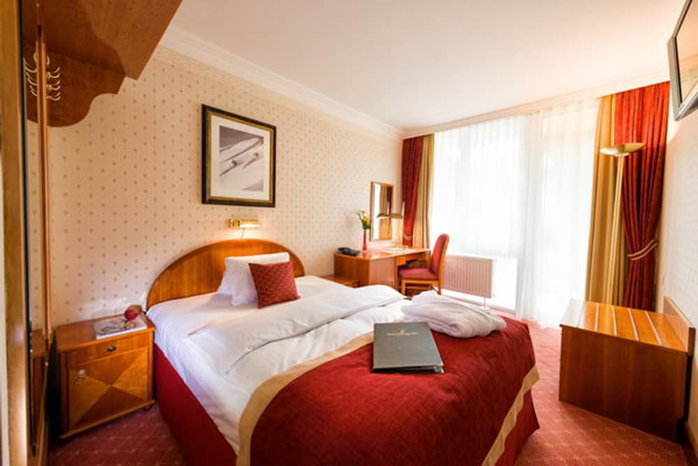 Hotel Salzburger Hof 26/83