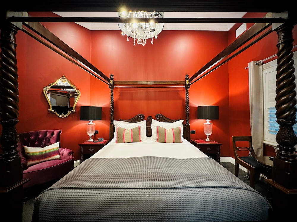 THE DUDLEY BOUTIQUE HOTEL 6/38