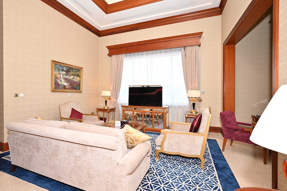 Al Aziziyah Boutique Hotel 43/69