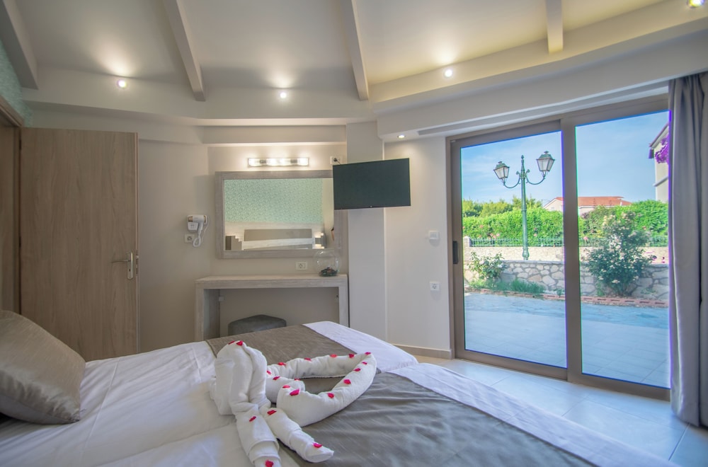 FAMILY SUITE, SUITE, QUEEN BED