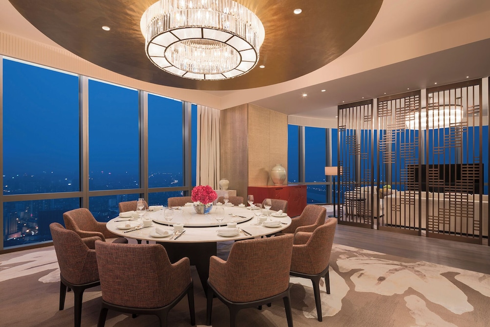 Grand Hyatt Changsha 49/72