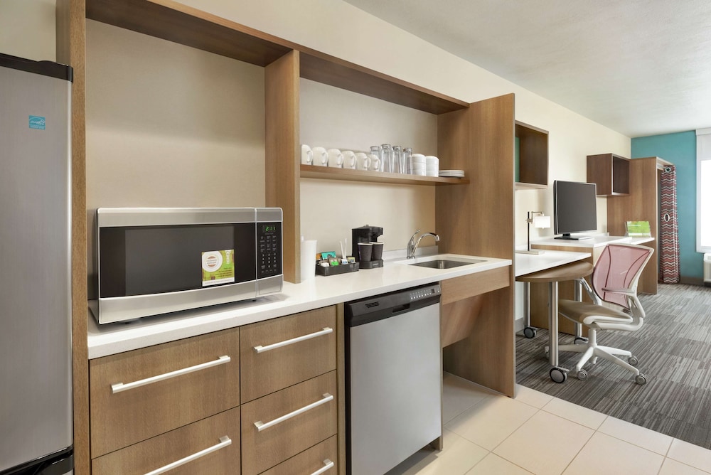 Home2 Suites By Hilton Bismarck 29/32