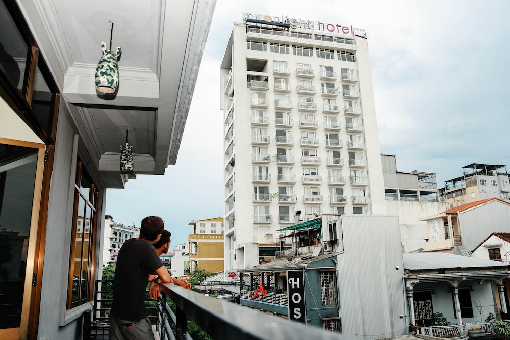 Dmz Hostel Hue photo1