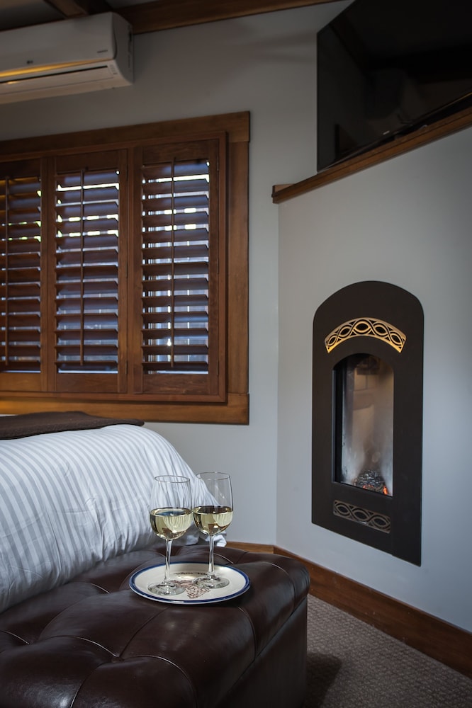 Calistoga Wine Way Inn 30/40