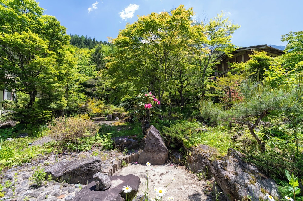 Ryokan Yakenoyu 45/51