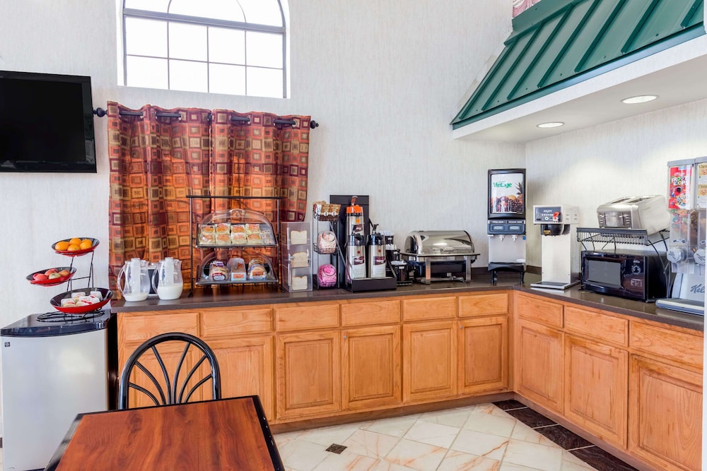 Ramada Limited San Angelo 35/47