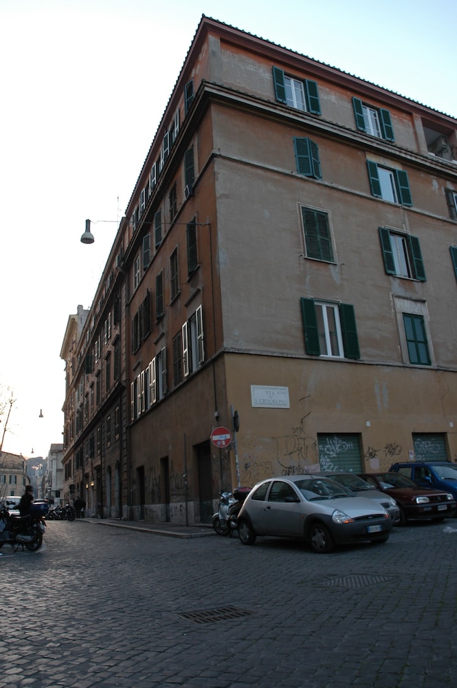 Wrh Trastevere 42/62