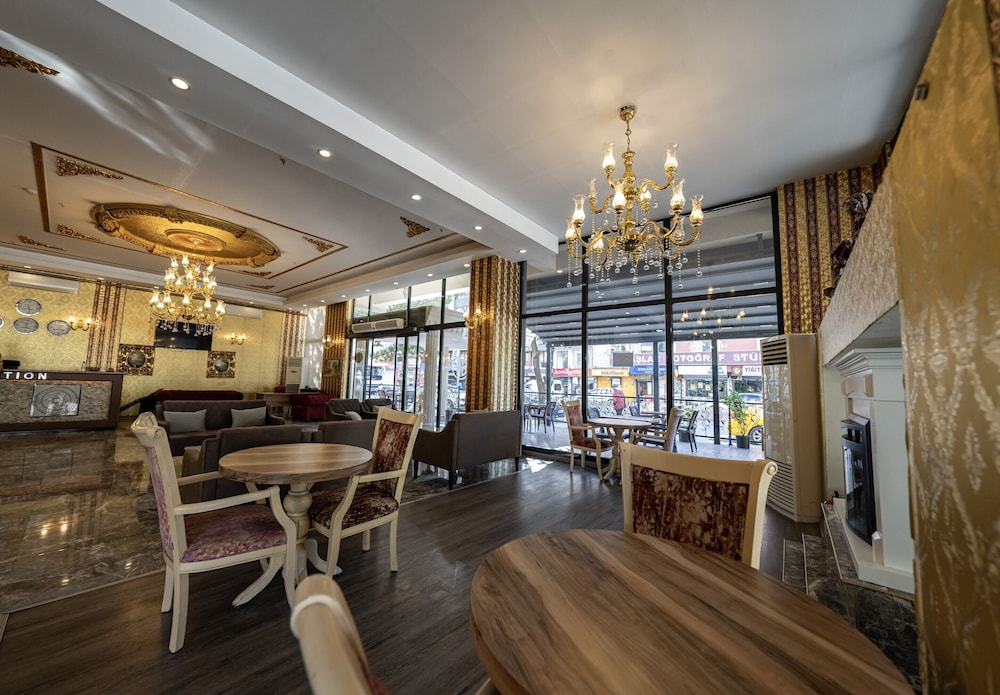 Grand Hamit Hotel 33/50