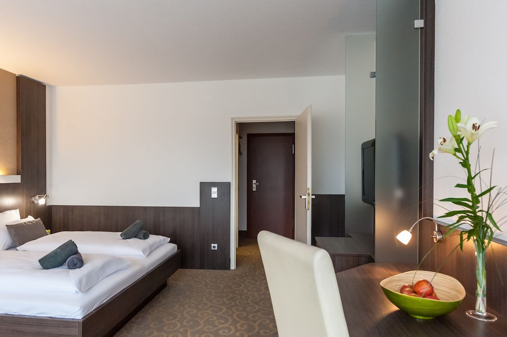 Hotel Frankenland 18/72