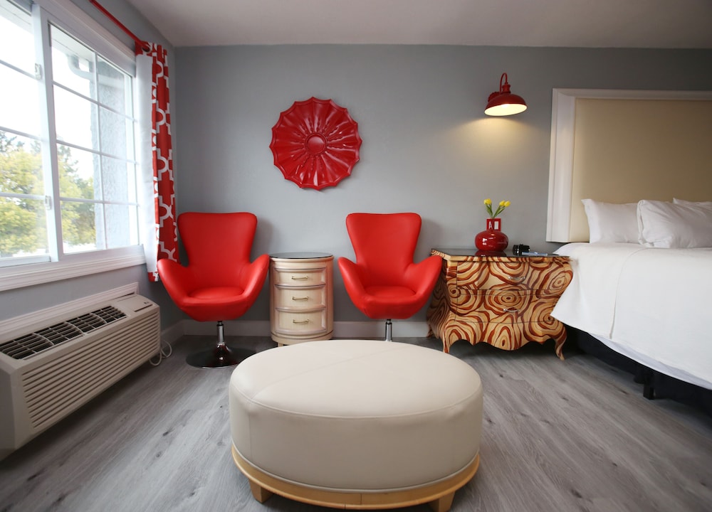 Dragonfly Inn & Suites - Hastings 40/60