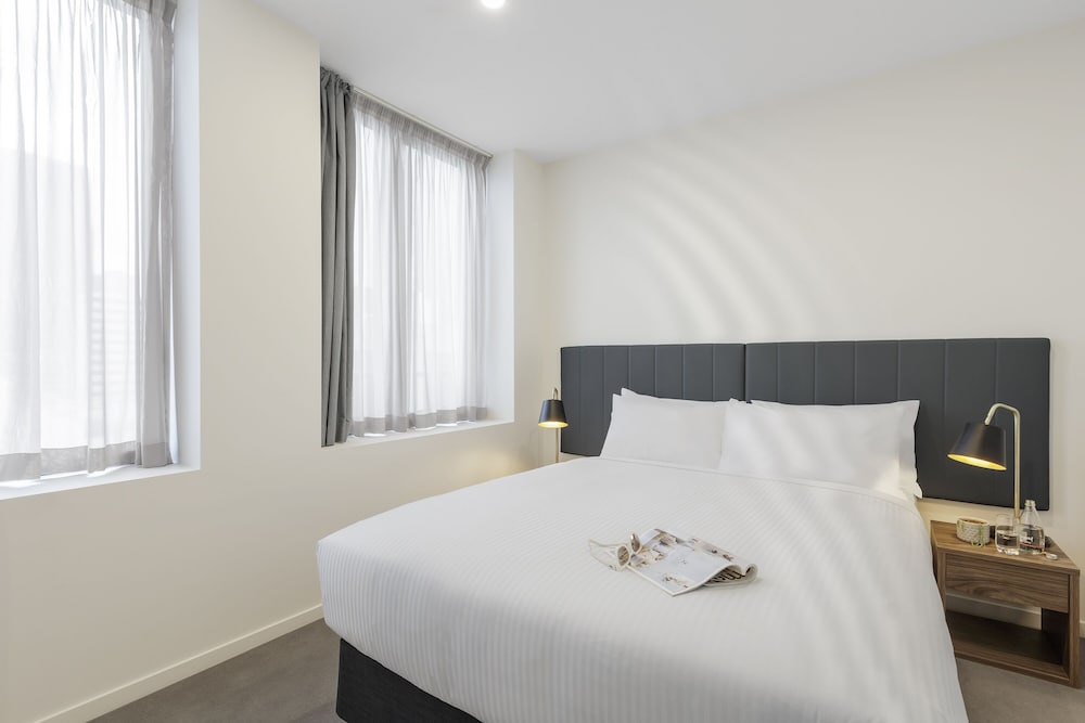 2 BEDROOMS, APARTMENT
