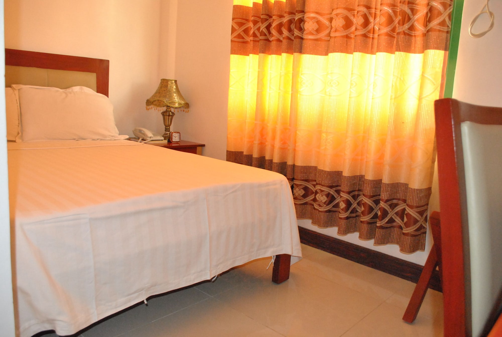 BASIC, DOUBLE BED
