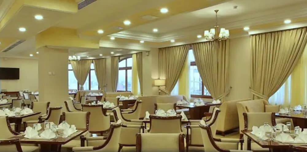 Sapphire Addis Hotel 45/50