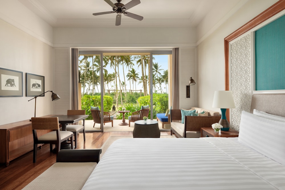 Shangri La Hambantota 6/67