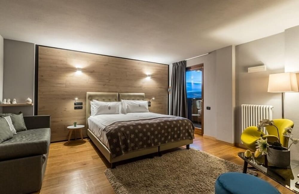 Hotel Principe Delle Nevi 19/64