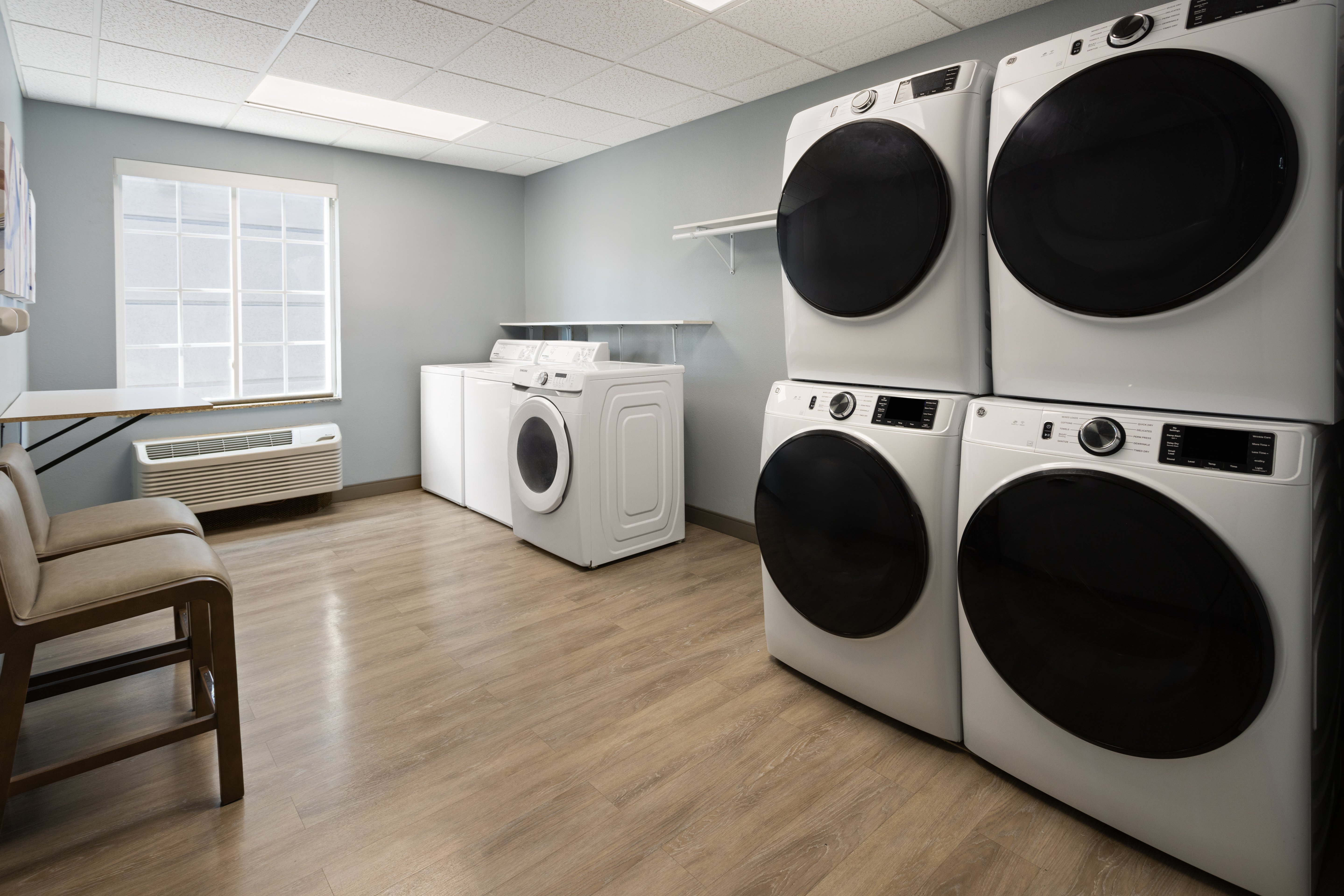 Candlewood Suites Chambersburg 32/63
