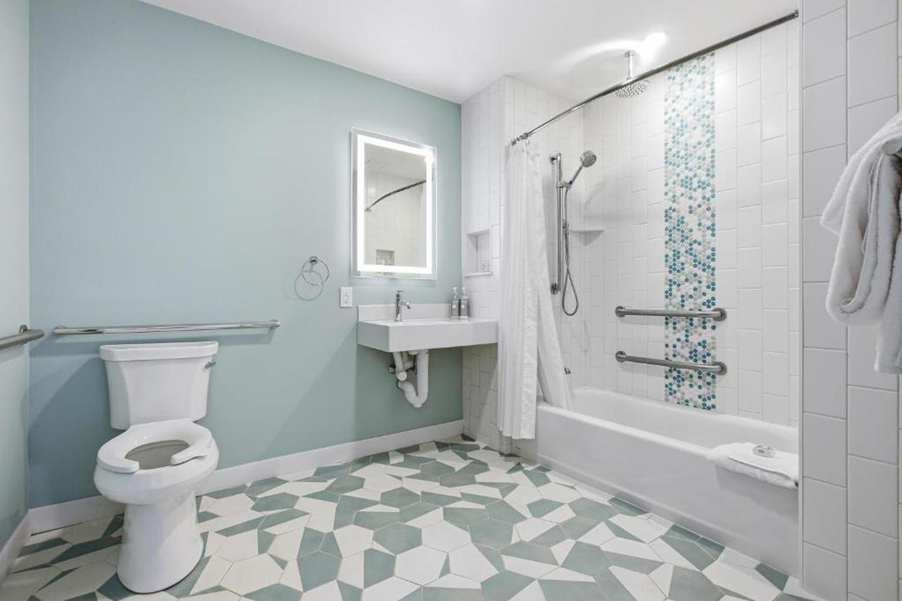 Wilder Inn South Wellfleet, Outset Collection by Hilton 11/11