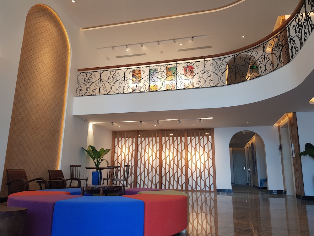Santori Hotel Danang Bay 9/74