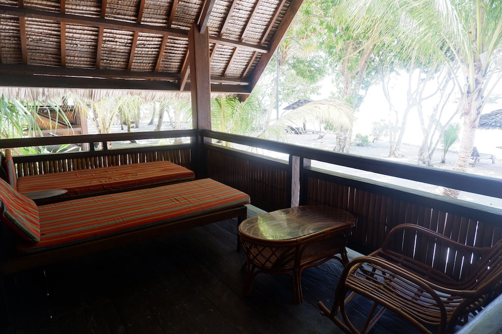 Wakatobi Patuno Resort by SAHID 10/58