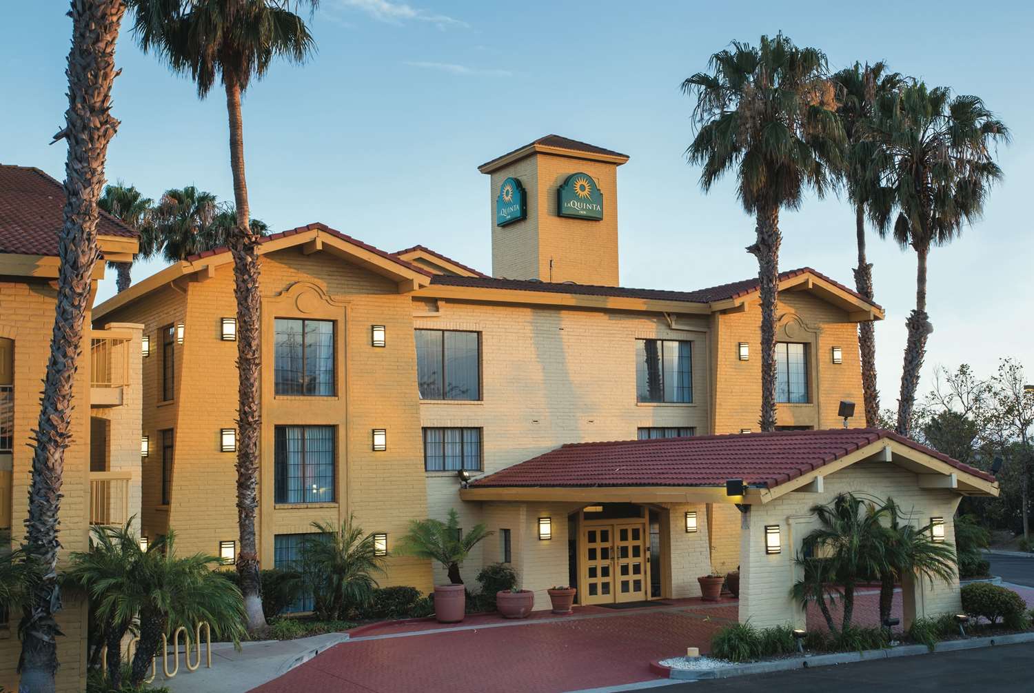 La Quinta Inn Ventura 4/30