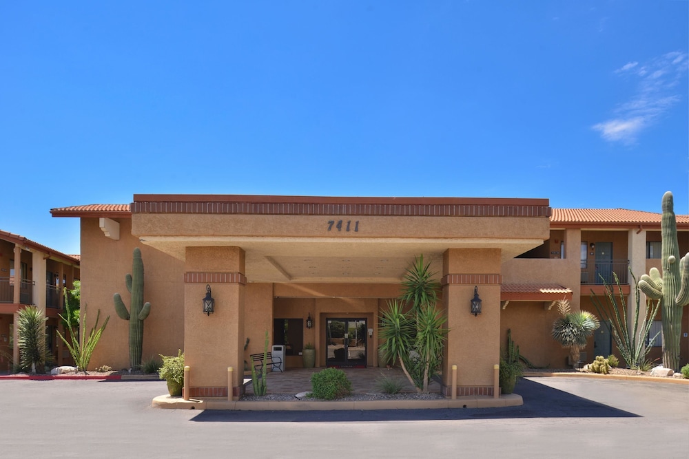 3 Palms Tucson North Foothills 5/57
