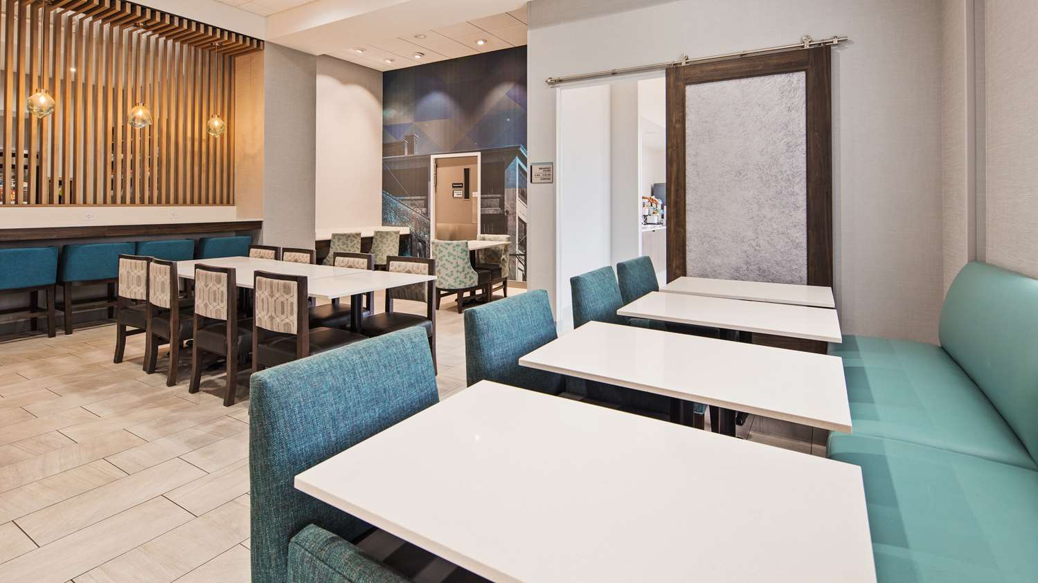 Best Western Plus Wilkes Barre-Scranton Airport Hotel 8/8