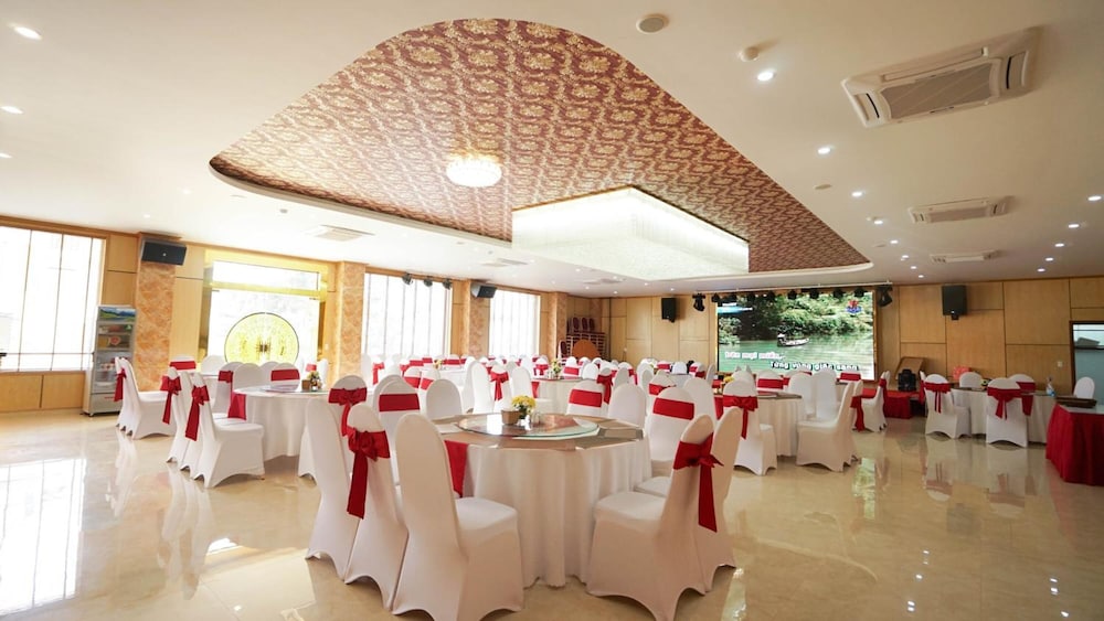 Seastar Hotel Ha Long 50/53
