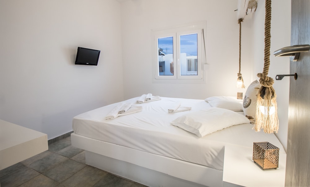 Colosseo Studios & Apartments 7/41