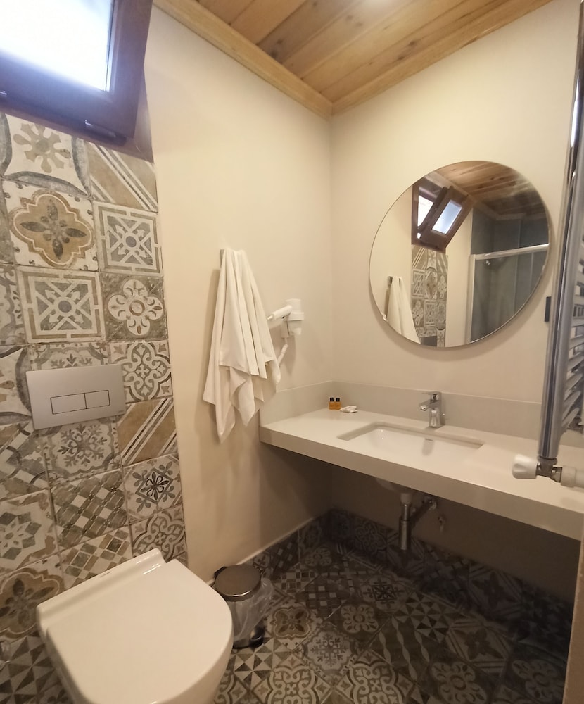 Ayder Koru Otel 44/48