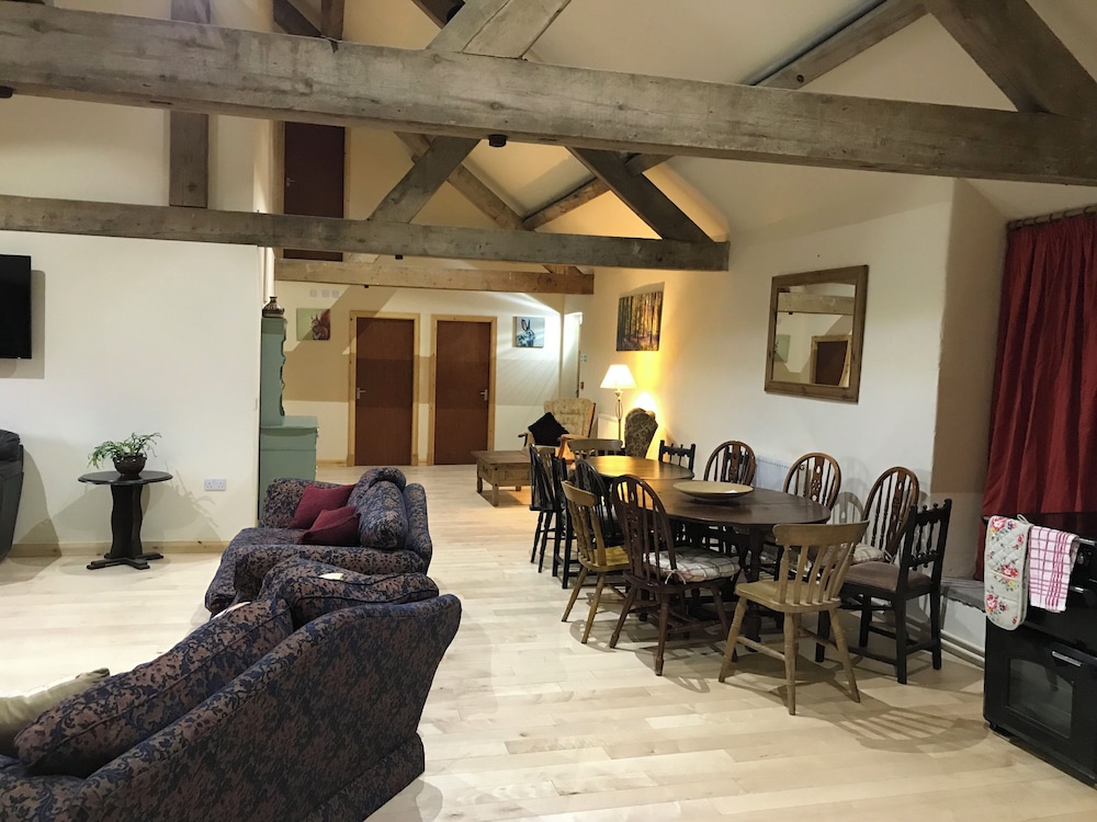 Beech Hill House B & B 28/50