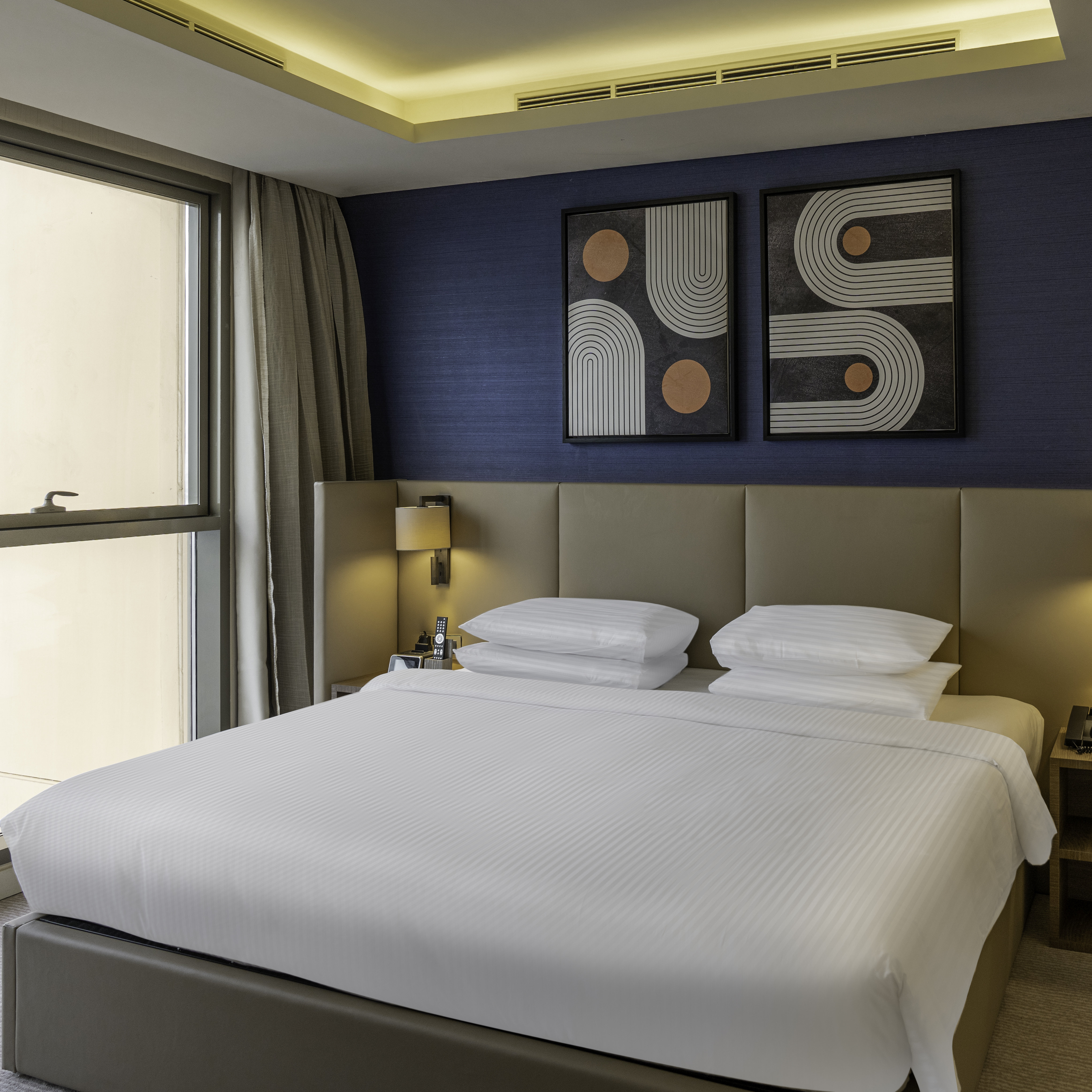Voco Doha West Bay Suites 24/100
