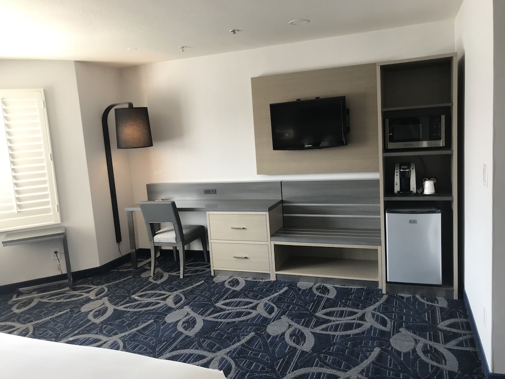 Hotel Aluxor SFO 13/46