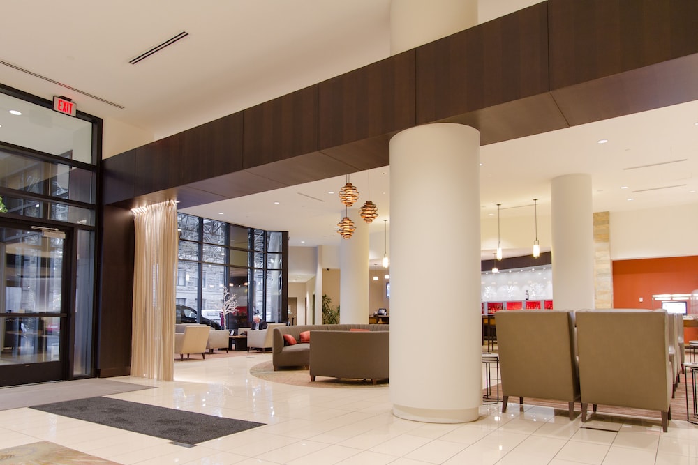 Hilton Albany 58/80