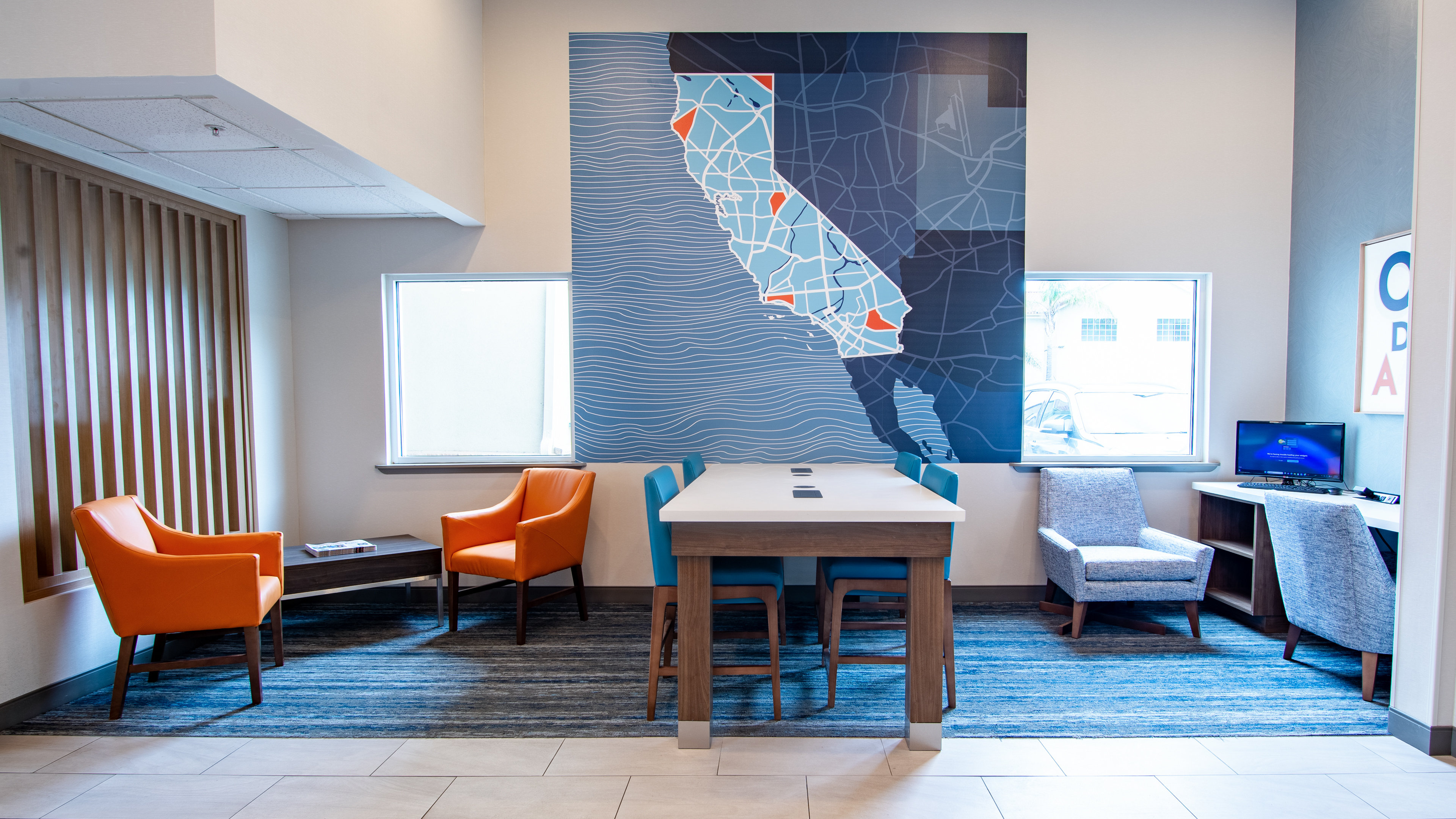 Holiday Inn Express Oakdale 47/72